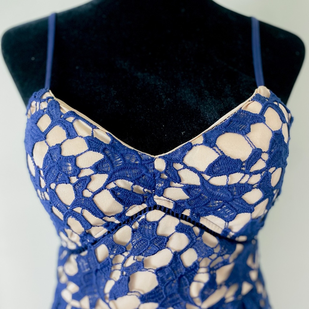 Anthropologie Lace Slip Boho Women's Dress Navy Blue Midi Built In Bra XS